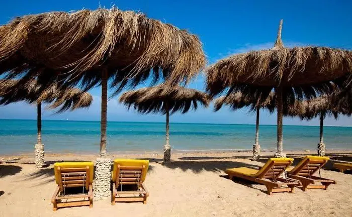 Mousa Coast Aquapark View With Garden-families Only Chalet *