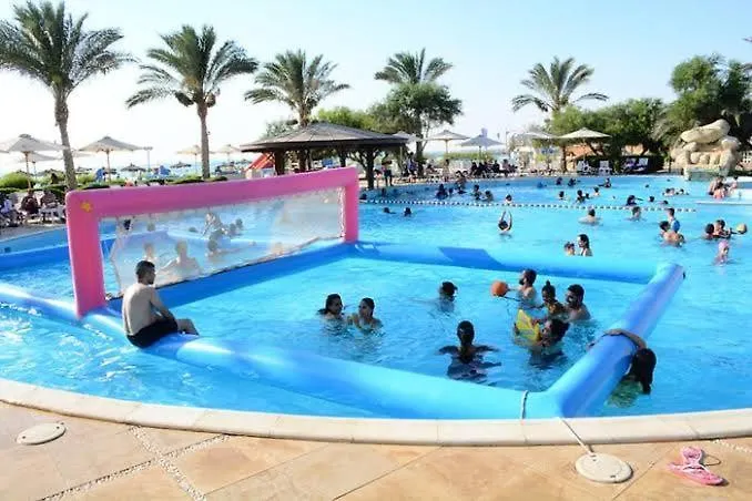 Mousa Coast Aquapark View With Garden-families Only Chalet