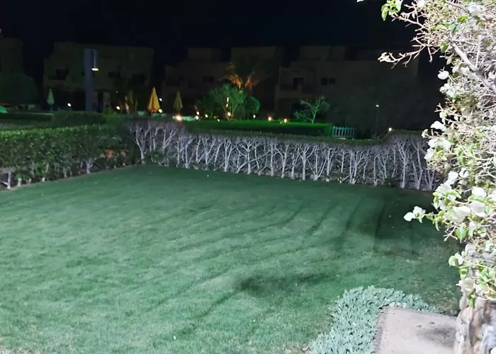 Mousa Coast Aquapark View With Garden-families Only Chalet *